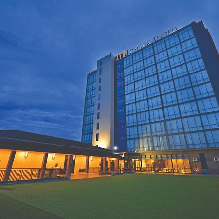 Lombok Astoria Hotel Mataram Exteriör bild