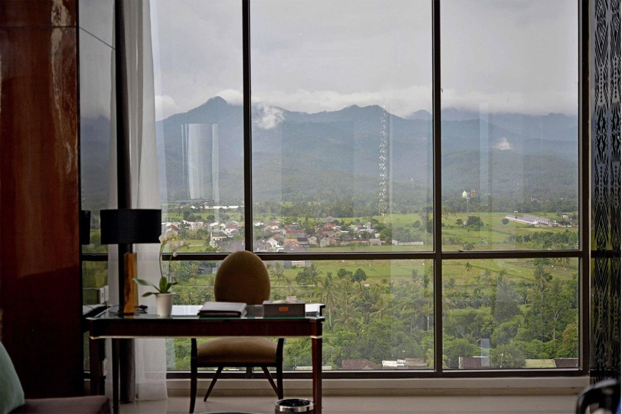 Lombok Astoria Hotel Mataram Exteriör bild